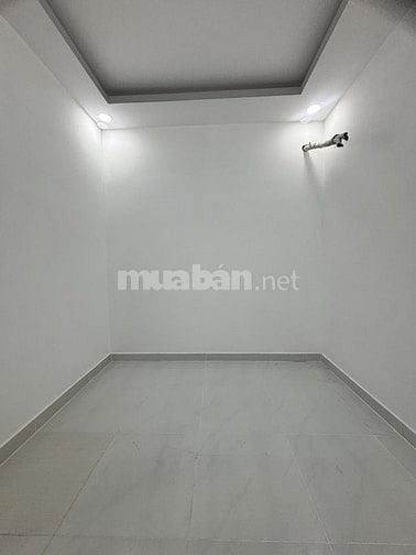14. Bán nhà đẹp đường 26/3 cách Aoen 500m 3 tầng 40m2 giá 4,75 tỷ TL
