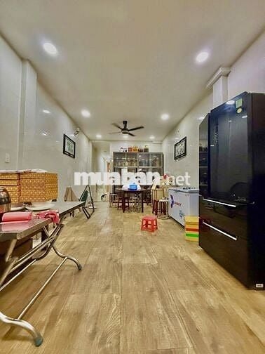 Chính chủ cần bán Mặt tiền kinh doanh 100tr/m . 120m 7pn tiện làm CHDV