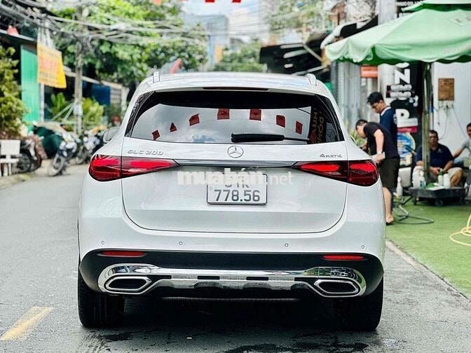 MERCEDES-BENZ GLC 200 4MATIC Mẫu mới 2023