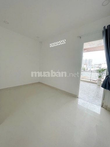 14. Bán nhà đẹp đường 26/3 cách Aoen 500m 3 tầng 40m2 giá 4,75 tỷ TL