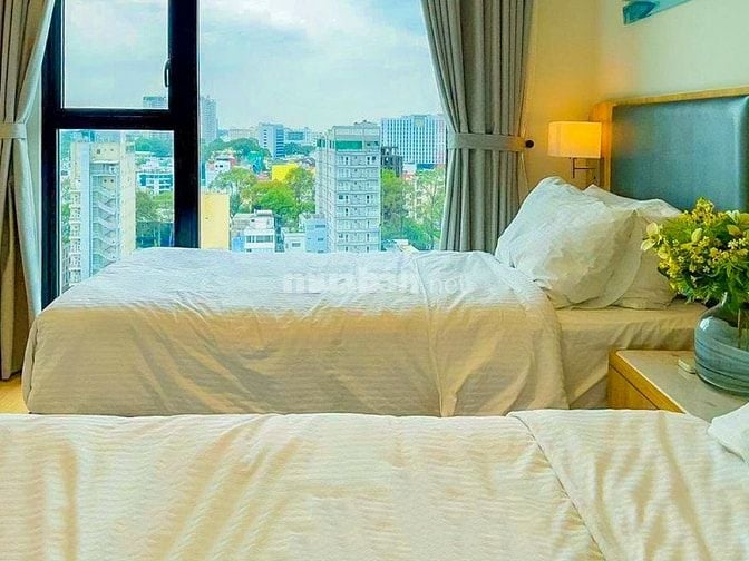 Căn hộ bán tại The Zenity Quận 1 gồm 3 phòng ngủ tầng cao 116m2