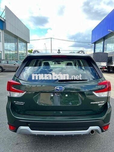 Subaru Forester 2.0 i-S Eyesight - Ưu Đãi Tốt 1