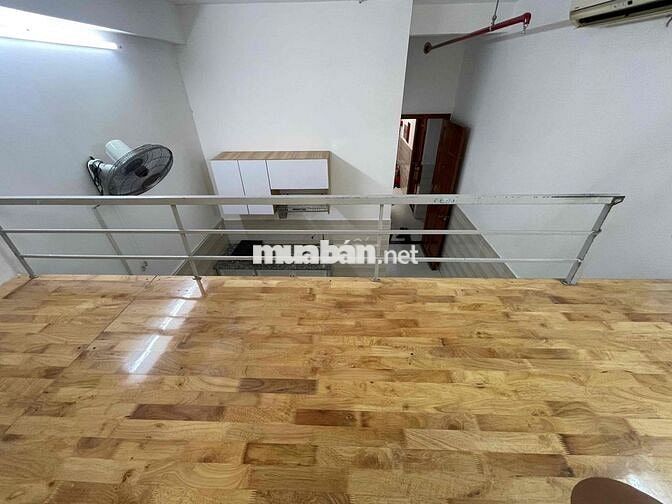 cho thuê phòng nội thất cơ bản,ban công