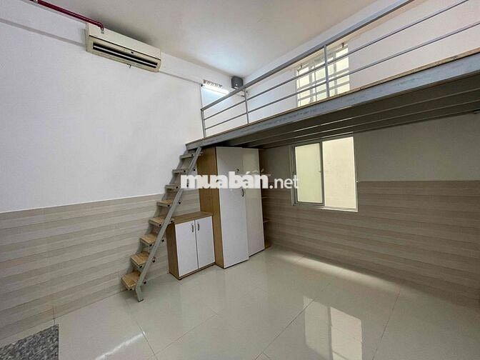 cho thuê phòng nội thất cơ bản,ban công