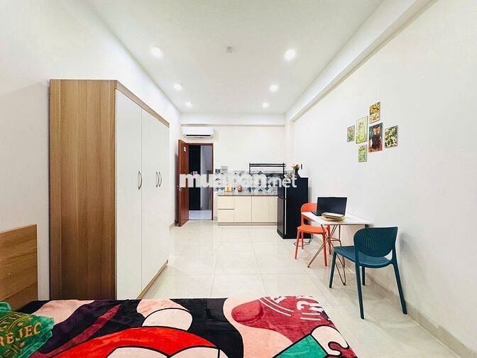 CĂN HỘ BAN CÔNG - CAO CẤP FULL NT - GẦN SÂN BAY - NGÃ NĂM GÒ VẤP