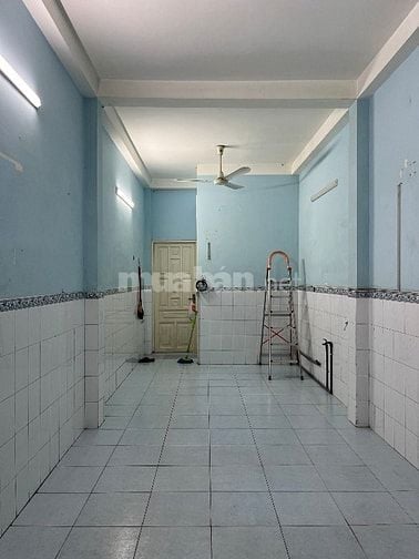 Cho thuê mặt bằng kinh doang mặt tiền đường Vĩnh Khánh - Quận 4