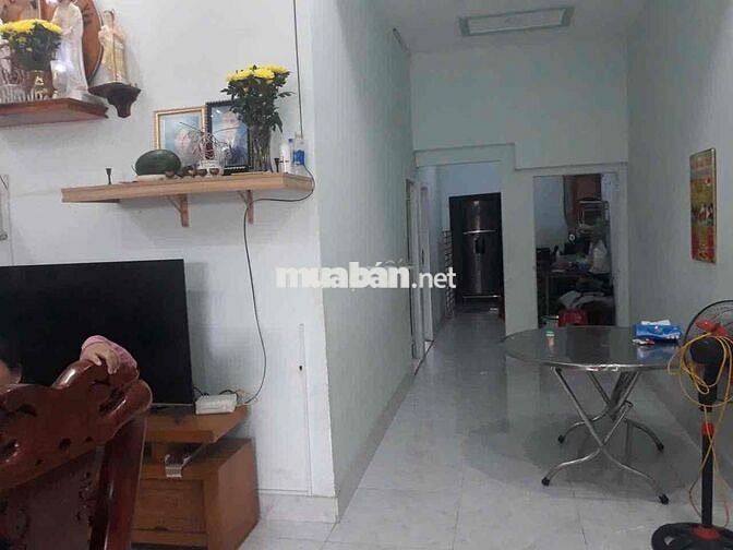 Nhà cấp 4 đẹp 5,2x18m đg ô tô thông 1/50m đg lớn ngay ngã 5 Chùa Hang