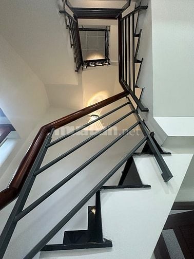 Nhà chính chủ.. Nhà 3 Tầng, HXH 4x16m, 4 Pn, Giá 4,84 Tỷ.