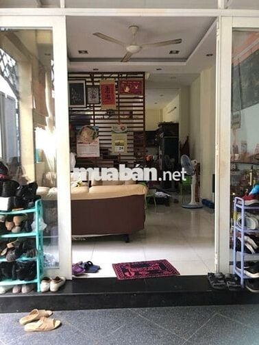 Bán nhà 1 trệt 2 lầu, xây kiên cố, DT 55 m2 đường Tân Sơn Nhì, Tân Phú