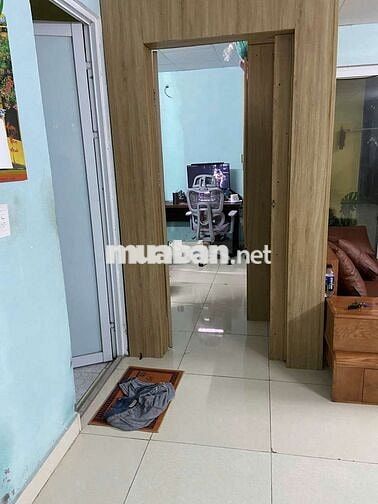 Cần bán căn 2 phòng ngủ chung cư âu cơ hòa khánh