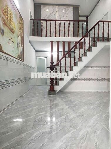 Bán nhà 820tr Dt 40m đường Tân Phước Khánh 30 tân uyên bình dương