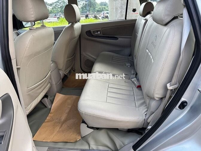 Toyota Innova 2012 2.0G - 149384 km (CÒN GIẢM)