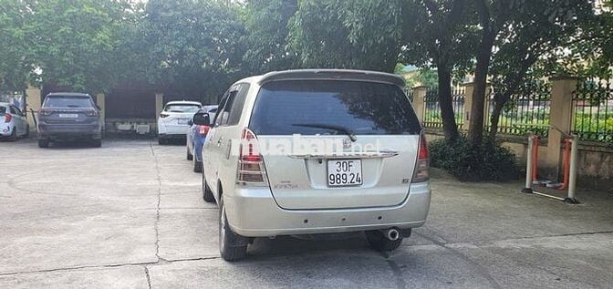 Toyota Innova G 2007 màu bạc