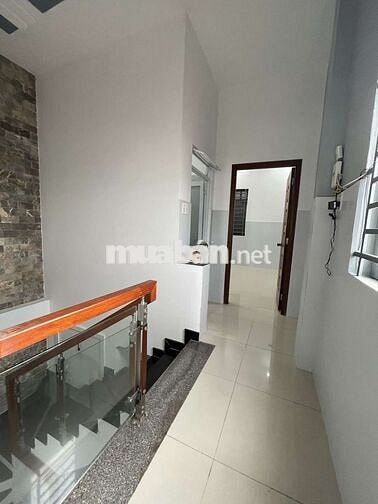 Bán Nhà 2 Tầng HXH Hoàng Diệu 2 Thủ Đức DT100m (4.1×24.5)3Pn Hoàn Công