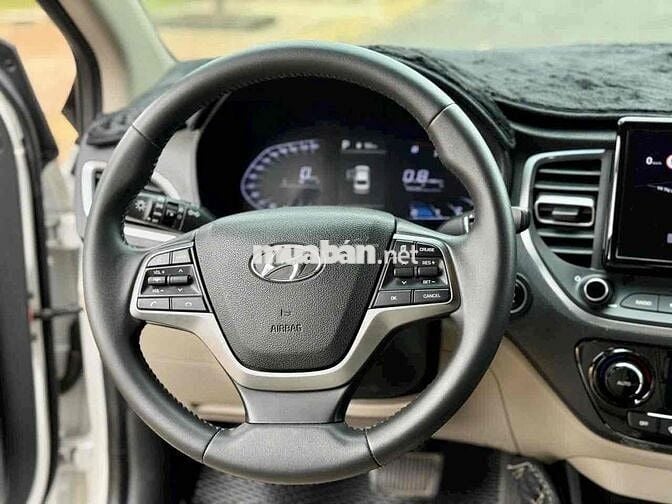 Huyndai Accent sx 2022 AT bản cao cấp