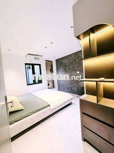 CẦ BÁN NHÀ TT. DT 100M,3 PHÒNG