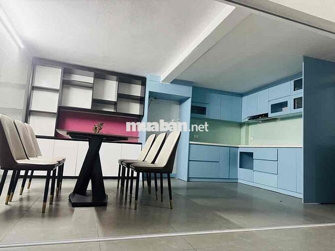 Còn sót lại *** một Anh hàng xóm Vinhomes ngõ ô tô ngủ trong nhà