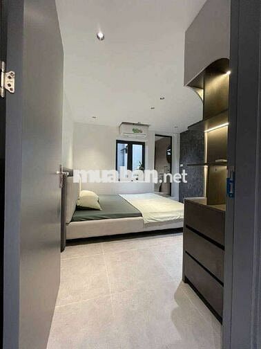 CẦ BÁN NHÀ TT. DT 100M,3 PHÒNG