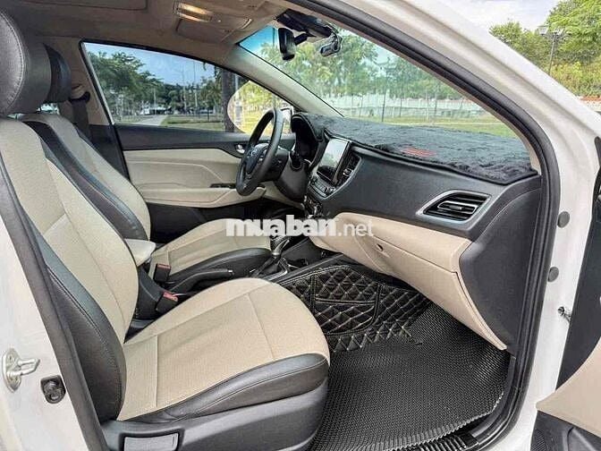 Huyndai Accent sx 2022 AT bản cao cấp