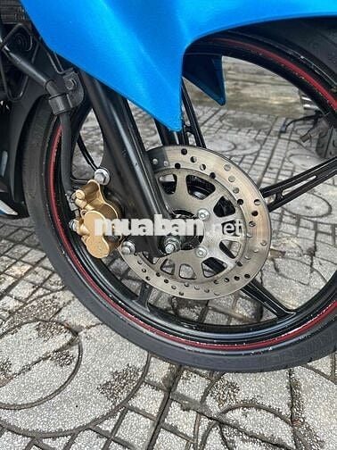 ex 135 xe đẹp máy zin êm ( có bán trả góp)