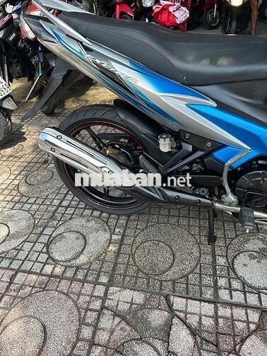 ex 135 xe đẹp máy zin êm ( có bán trả góp)