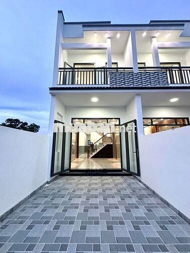 Hàng hot!! Nhà Gần BIG C Tân Phong - Cách đường Đồng Khởi 5Phút