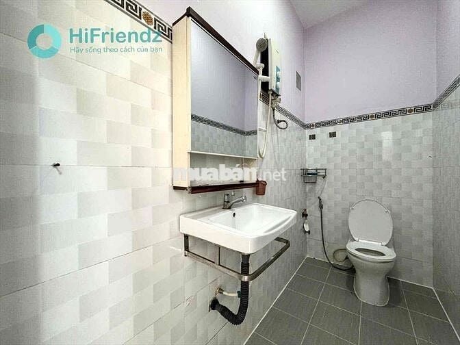 CHO THUÊ CHDV / BAN CÔNG SIÊU THOÁNG - TRANG BỊ ĐẦY ĐỦ NỘI THẤT