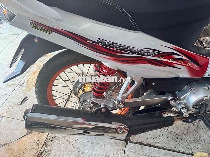 sirus lên kiểng keng