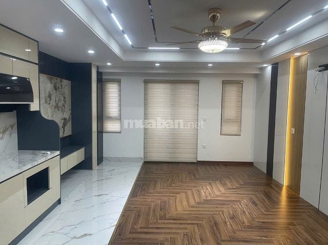 Bán nhà ngõ 204 đường Trung Hòa- Cầu Giấy, 6 tầng thang máy, lô góc