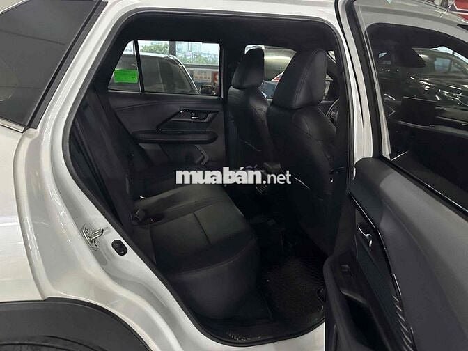 Toyota Yaris Cross 2025 mới 99%