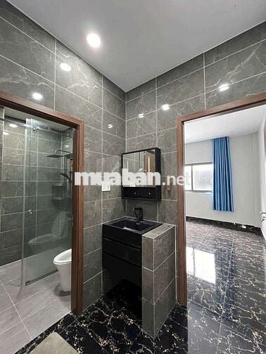 Cho thuê nhà 3,5 tấm 4×20 khu tên lửa