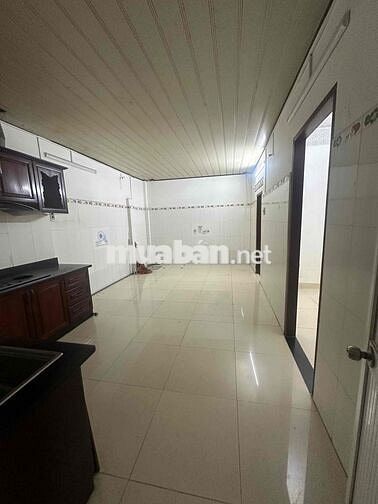 nhà hẻm tải nguyễn hồng đào p14 tân bình. DT: 4m x 17m 3 tầng giá 14tr