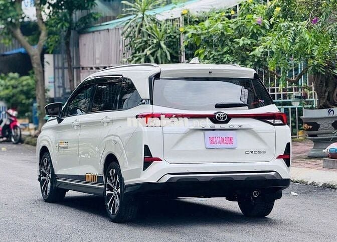 Toyota Veloz Cross 2024 xe đẹp