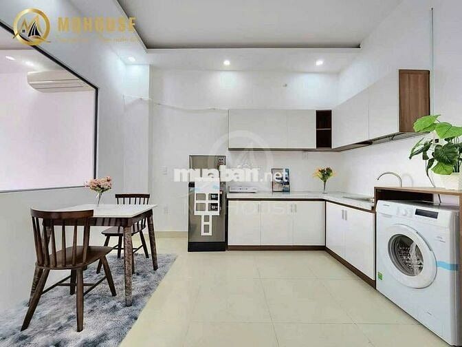 CĂN HỘ 1PN BAN CÔNG 100% TÁCH BẾP NGAY ETOWN CỘNG HÒA - FULL NỘI THẤT