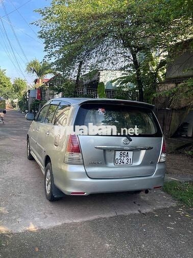 Toyota Innova 2008 J - 124846 km