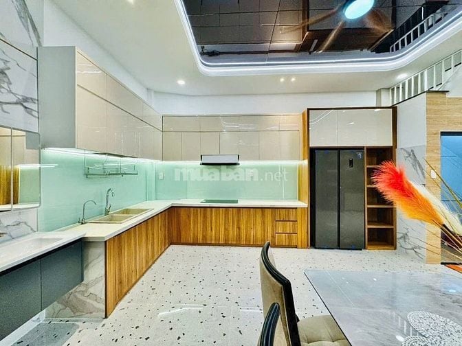 Duy nhất một căn ngay Đ.HOA SỮA PN 6TY750 75M2,HXH SHR PHÁP LÝ CHUẨN