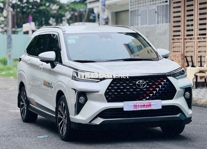Toyota Veloz Cross 2024 xe đẹp