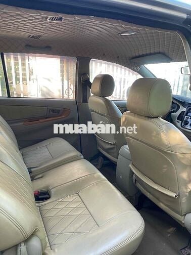 Toyota Innova 2008 J - 124846 km