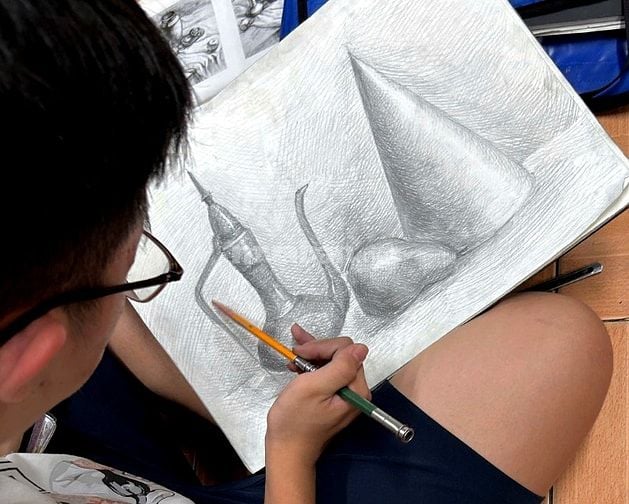 Lớp vẽ luyện thi khối V-H, Kiến Trúc Mỹ Thuật Quận 9, Phước Bình