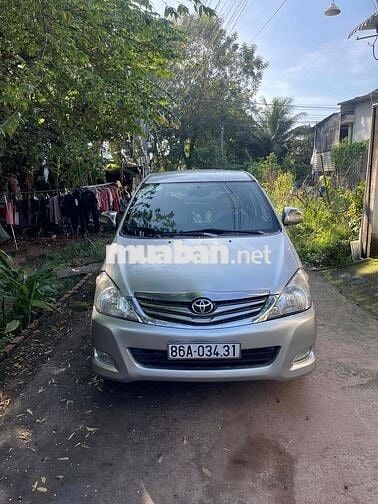 Toyota Innova 2008 J - 124846 km