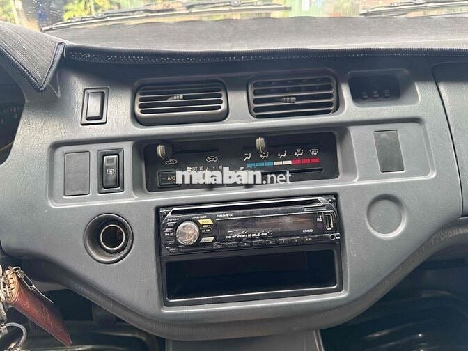 Bán Toyota Zace GL 2005 tem nỉ zin theo xe