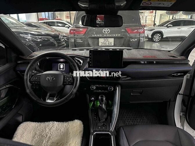 Toyota Yaris Cross 2025 mới 99%