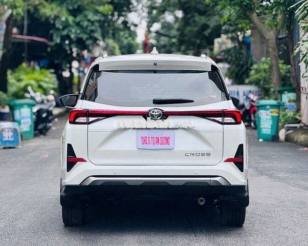 Toyota Veloz Cross 2024 xe đẹp