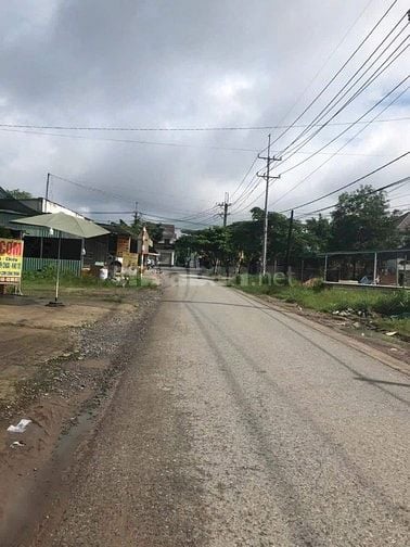 Bán gấp nhà vườn Nhơn Trạch giá rẻ 4ty/1400m, oto. SR chính chủ.GỌI