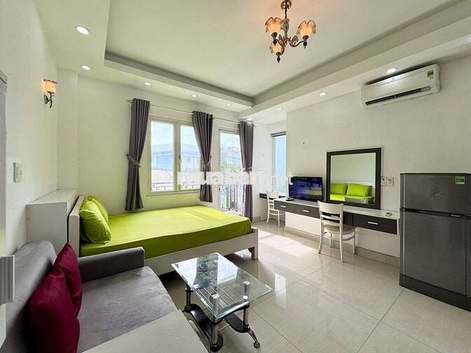 Căn Hộ view siêu thoáng , full nội thất cao cấp ngay Lê Văn Sỹ Quận 3