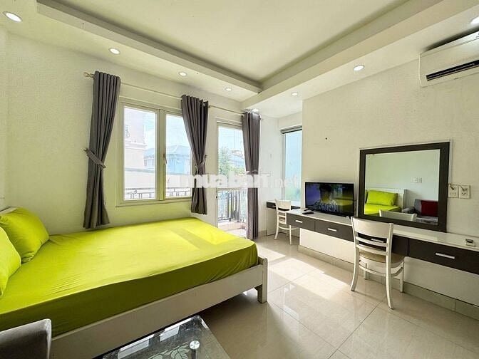 Căn Hộ view siêu thoáng , full nội thất cao cấp ngay Lê Văn Sỹ Quận 3