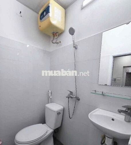 Bán nhà tập thể Việt Hưng – 30m² chỉ 1.65 tỷ, ở ngay, giá siêu hiếm!