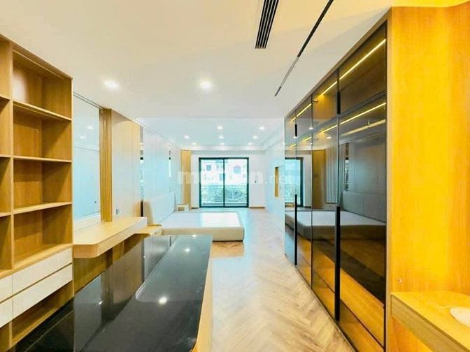 Bán Nhà Mặt Phố Kinh Doanh Nguyễn Văn Cừ 61m, 7 tầng, mt 4m, 33.5 tỷ