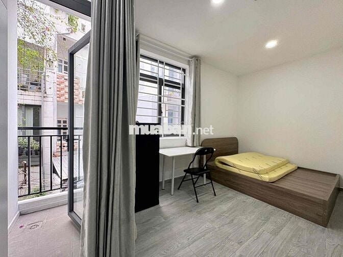 Cho thuê Studio bancol gần ĐH Kinh Tế ngay Tô Hiến Thành Q10