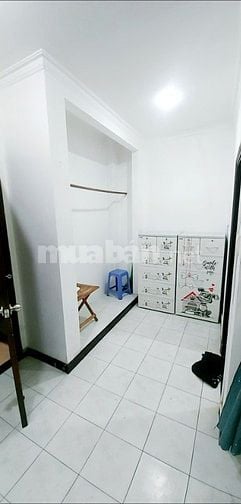 Cho thuê KTX ngay ĐH GTVT, ĐH Hutech. Gía 1,6tr/giường.